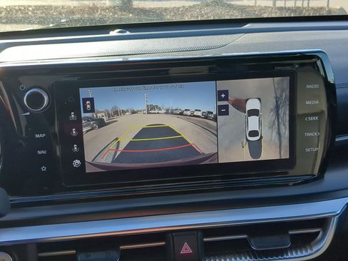 Used 2023 Kia K5 GT w/ GT1 Package image 16