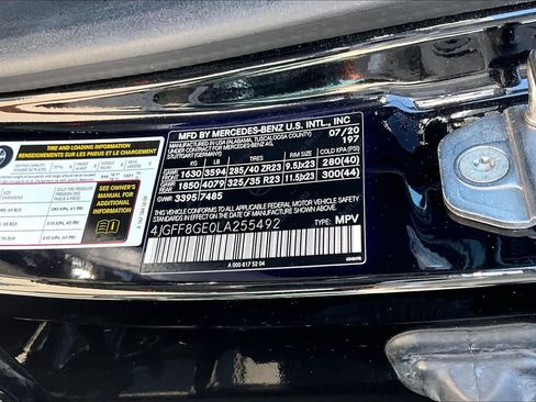 Used 2020 Mercedes-Benz GLS 580 4MATIC image 34