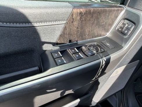 New 2026 Ford F250 Lariat image 23