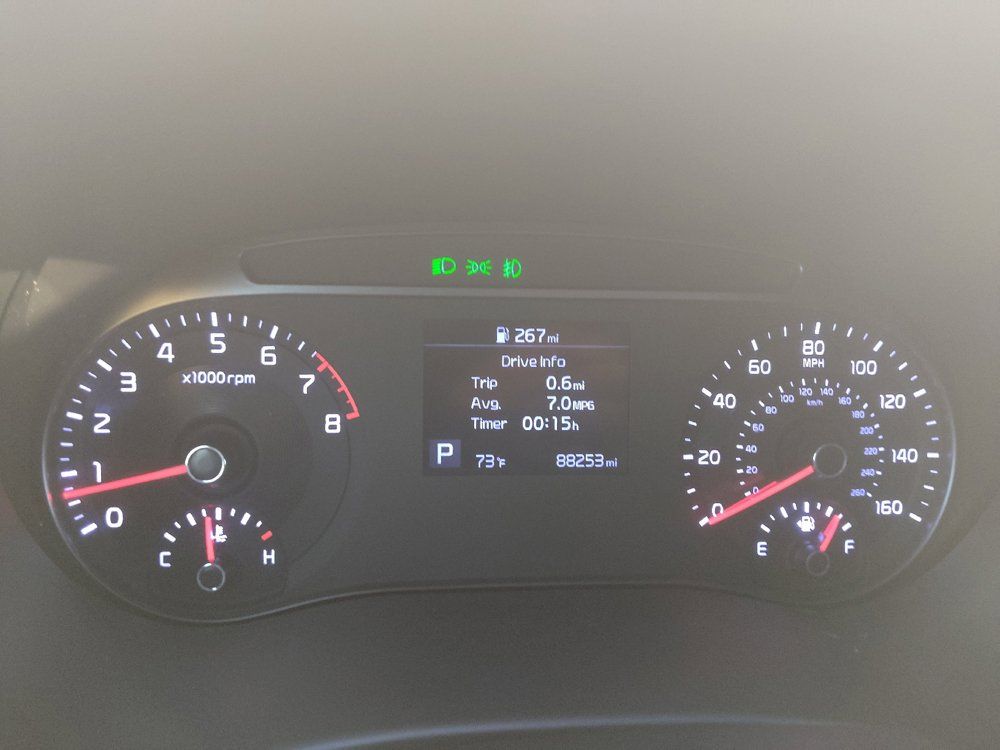 Used 2020 Kia Soul GT-Line w/ GT 2.0L Power Sunroof Package FWD image 23