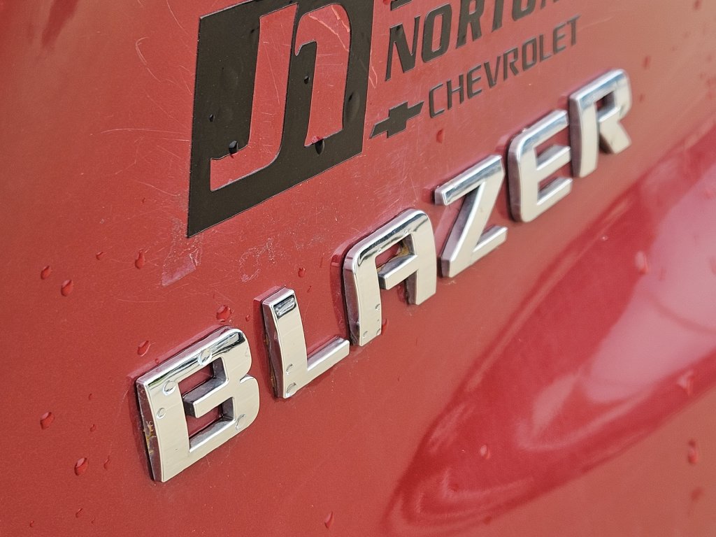 Used 2019 Chevrolet Blazer LT FWD image 11