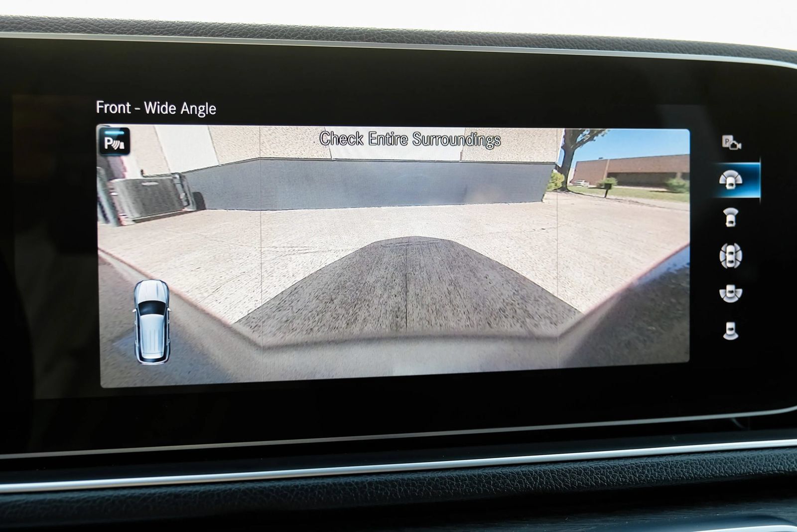 Used 2023 Mercedes-Benz GLE 350 w/ Premium Package image 24