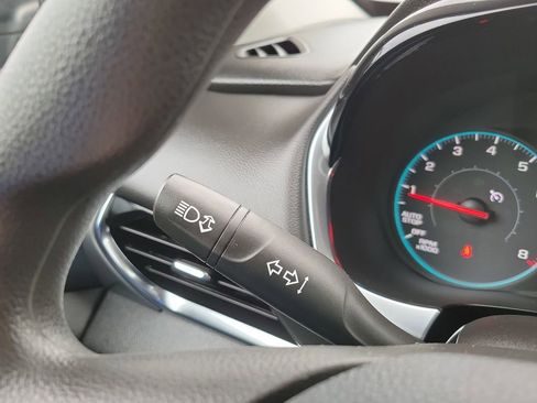 Used 2021 Chevrolet Traverse LS w/ LPO, Blackout Package image 15