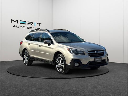 Used 2019 Subaru Outback 2.5i Limited AWD/4WD image 1