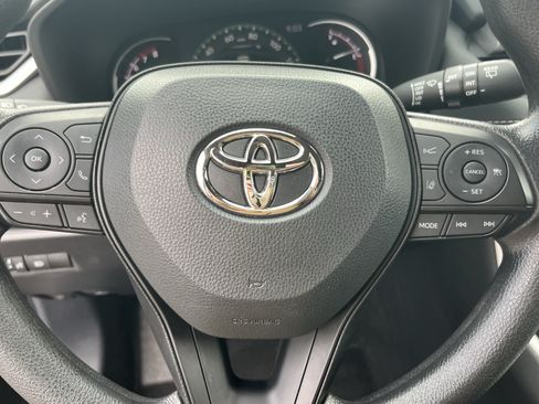 Certified 2025 Toyota RAV4 XLE AWD/4WD image 19