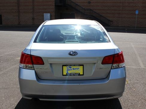 Used 2013 Subaru Legacy 2.5i AWD/4WD image 8