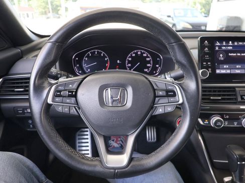 Used 2022 Honda Accord Sport image 25