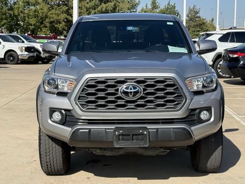 Used 2020 Toyota Tacoma TRD Off-Road w/ Technology Package AWD/4WD image 7
