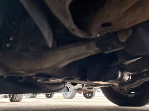 Used 2005 Mercury Grand Marquis GS image 25