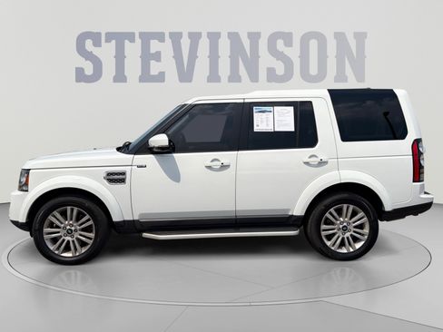 Used 2015 Land Rover LR4 HSE LUX AWD/4WD image 2