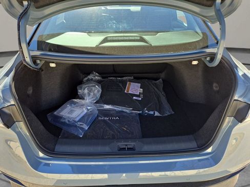 New 2026 Nissan Sentra SR w/ SR Premium Package FWD image 30