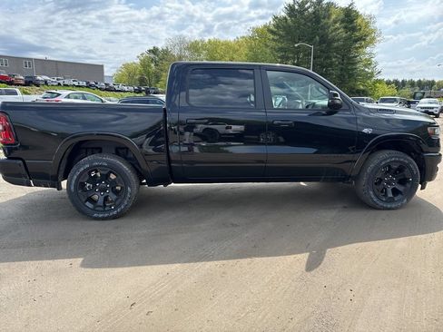 New 2026 RAM 1500 4x4 Crew Cab image 6