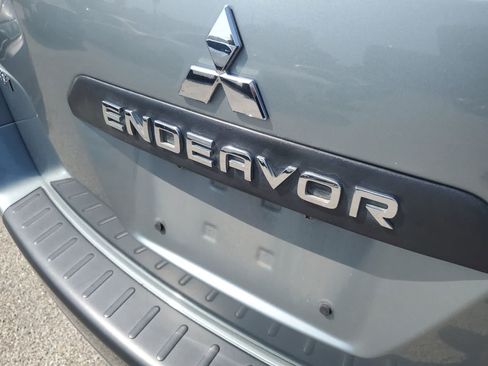 Used 2008 Mitsubishi Endeavor LS FWD image 10
