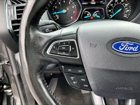 Used 2018 Ford Escape Titanium AWD/4WD image 10