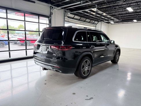 Used 2025 Mercedes-Benz GLS 450 4MATIC image 5