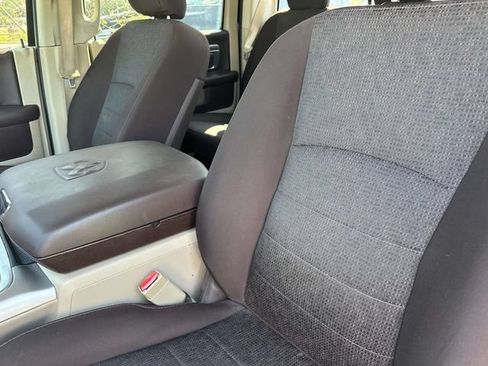 Used 2017 RAM 1500 Big Horn RWD image 14