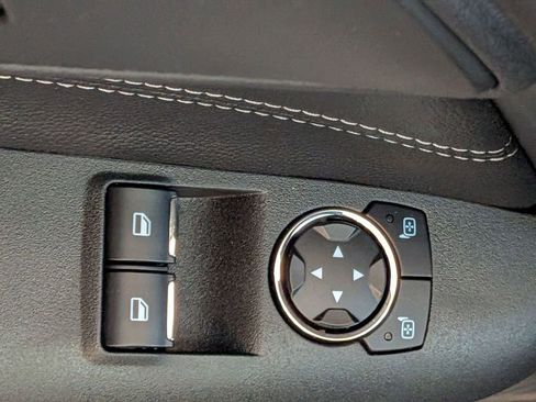 Used 2019 Ford Mustang Coupe RWD image 15