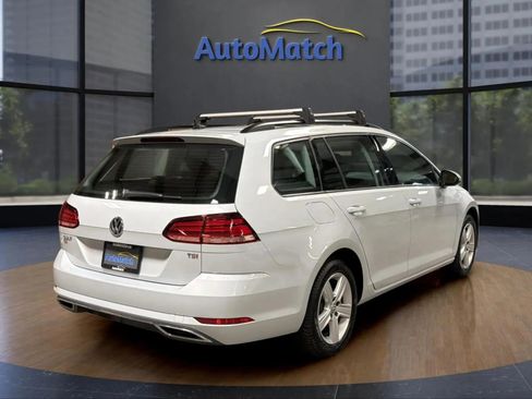 Used 2018 Volkswagen Golf SE FWD image 10
