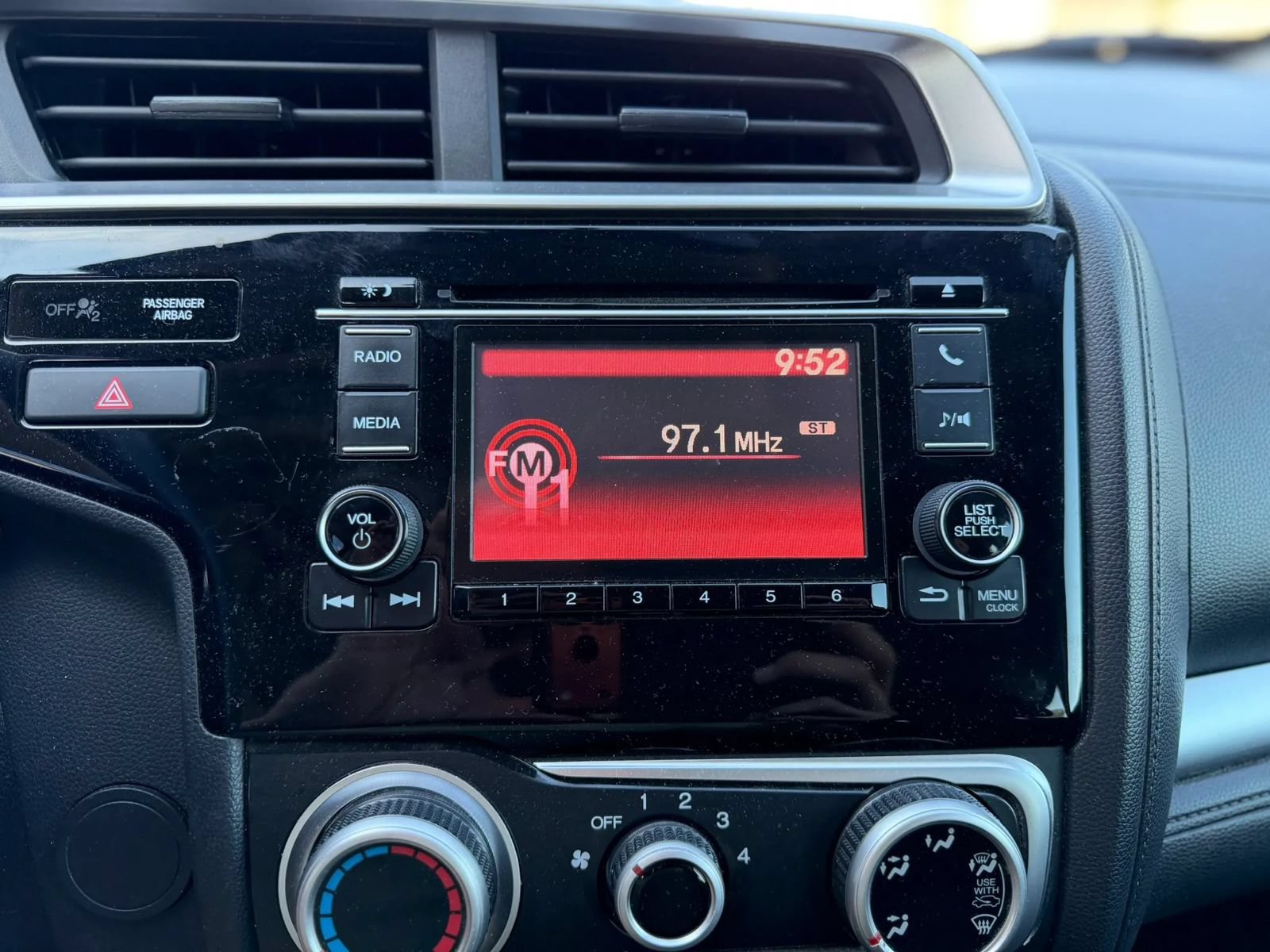 Used 2020 Honda Fit LX image 15