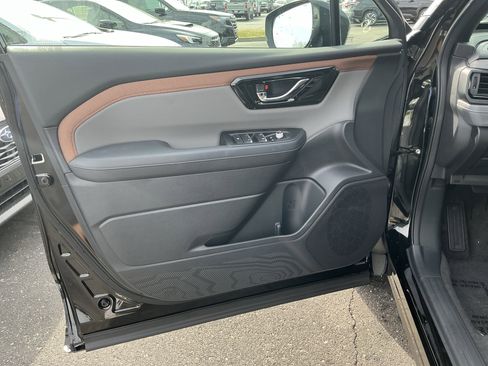 New 2026 Subaru Forester Sport AWD/4WD image 9
