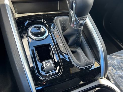 New 2026 Chevrolet Colorado LT image 11