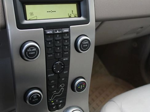 Used 2008 Volvo V50 T5 image 27