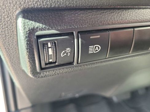 Used 2024 Toyota Corolla SE FWD image 19