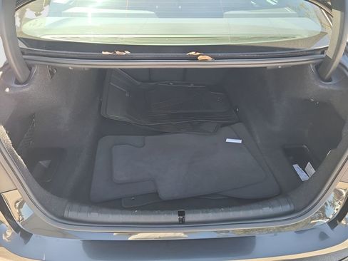 Used 2019 BMW 530i w/ Convenience Package image 19