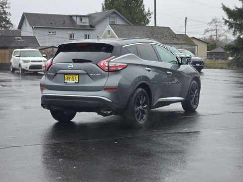 Used 2018 Nissan Murano SV w/ Premium Package image 5