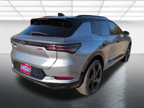 New 2026 Chevrolet Equinox EV RS image 31