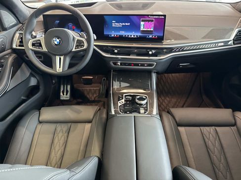 New 2026 BMW X7 M60i AWD/4WD image 17