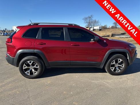 Used 2014 Jeep Cherokee Trailhawk w/ Comfort/Convenience Group image 2