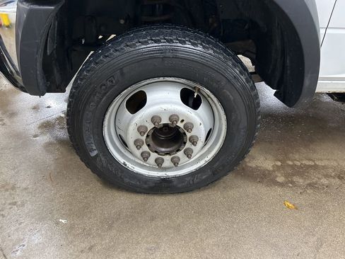 Used 2017 RAM 5500 Tradesman w/ Power Accessory Group image 22