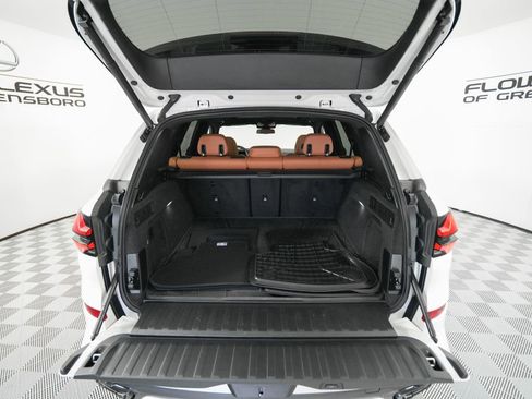 Used 2024 BMW X5 sDrive40i w/ M Sport Package image 22