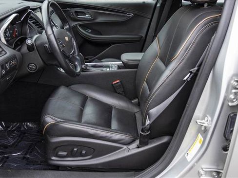 Used 2016 Chevrolet Impala LTZ w/ Enhanced Convenience Package image 11