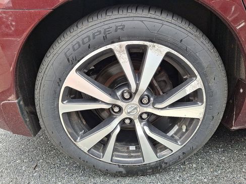 Used 2016 Nissan Maxima 3.5 SL FWD image 8