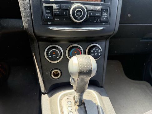 Used 2011 Nissan Rogue S FWD image 17
