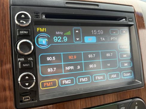 Used 2004 Ford F150 Lariat AWD/4WD image 21