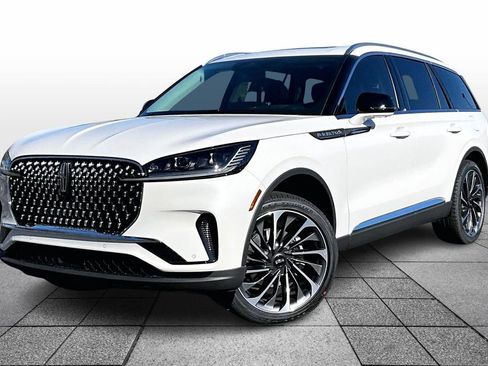 New 2026 Lincoln Aviator Reserve image 2