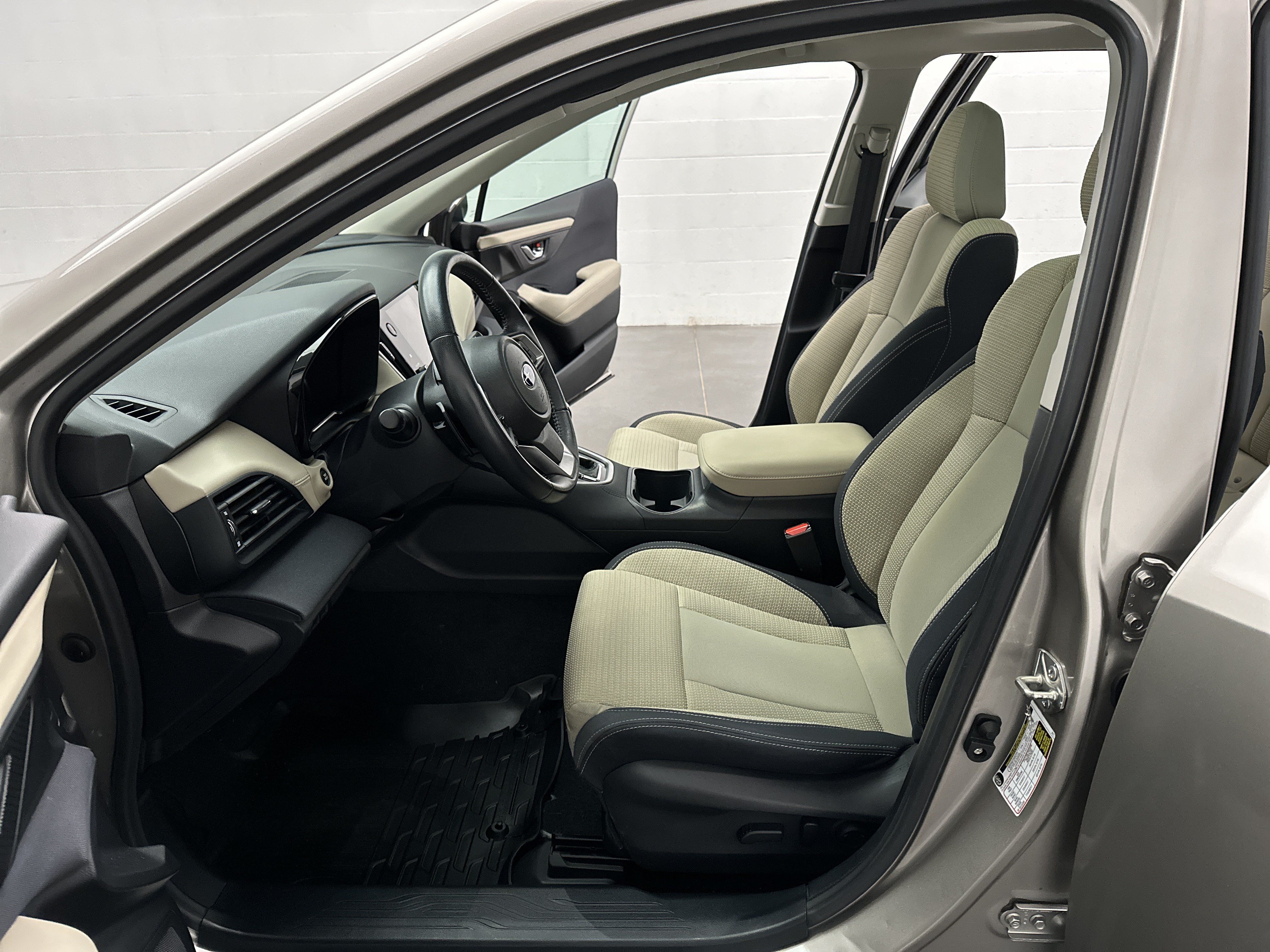 Used 2020 Subaru Outback Premium w/ Popular Package #1 AWD/4WD image 17