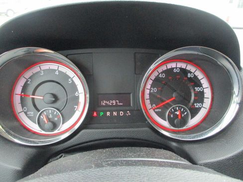 Used 2015 Dodge Grand Caravan SXT w/ Security Group FWD image 28