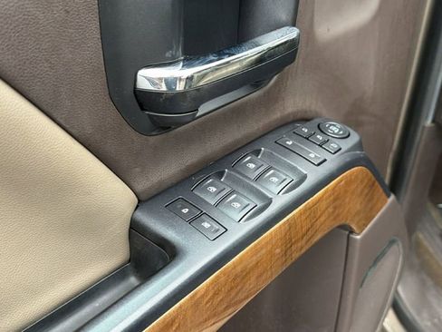 Used 2015 Chevrolet Silverado 1500 LTZ image 15
