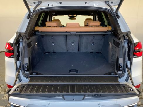 New 2026 BMW X5 xDrive40i w/ Climate Comfort Package image 30