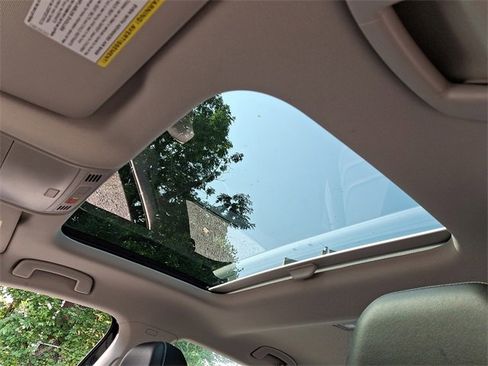 Certified 2024 Volkswagen Jetta SEL image 15