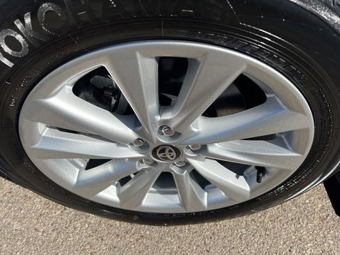 Used 2023 Toyota Corolla LE image 42