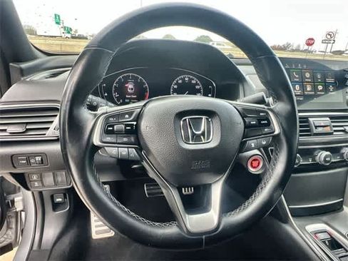 Certified 2018 Honda Accord Sport image 17