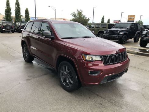 Certified 2021 Jeep Grand Cherokee Limited w/ Quick Order Package 28K 80th AWD/4WD image 8