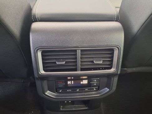 New 2026 Volkswagen Atlas SEL Premium R-Line image 18