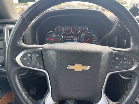 Used 2017 Chevrolet Silverado 1500 LTZ w/ Texas Edition RWD image 11
