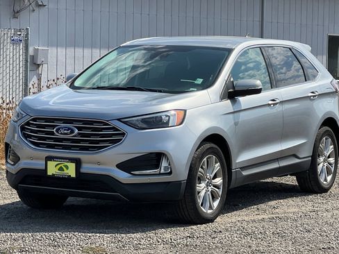 Used 2022 Ford Edge Titanium image 8
